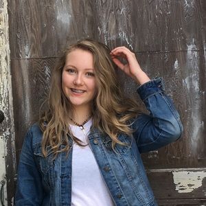 Meet your Posher, Kelsey